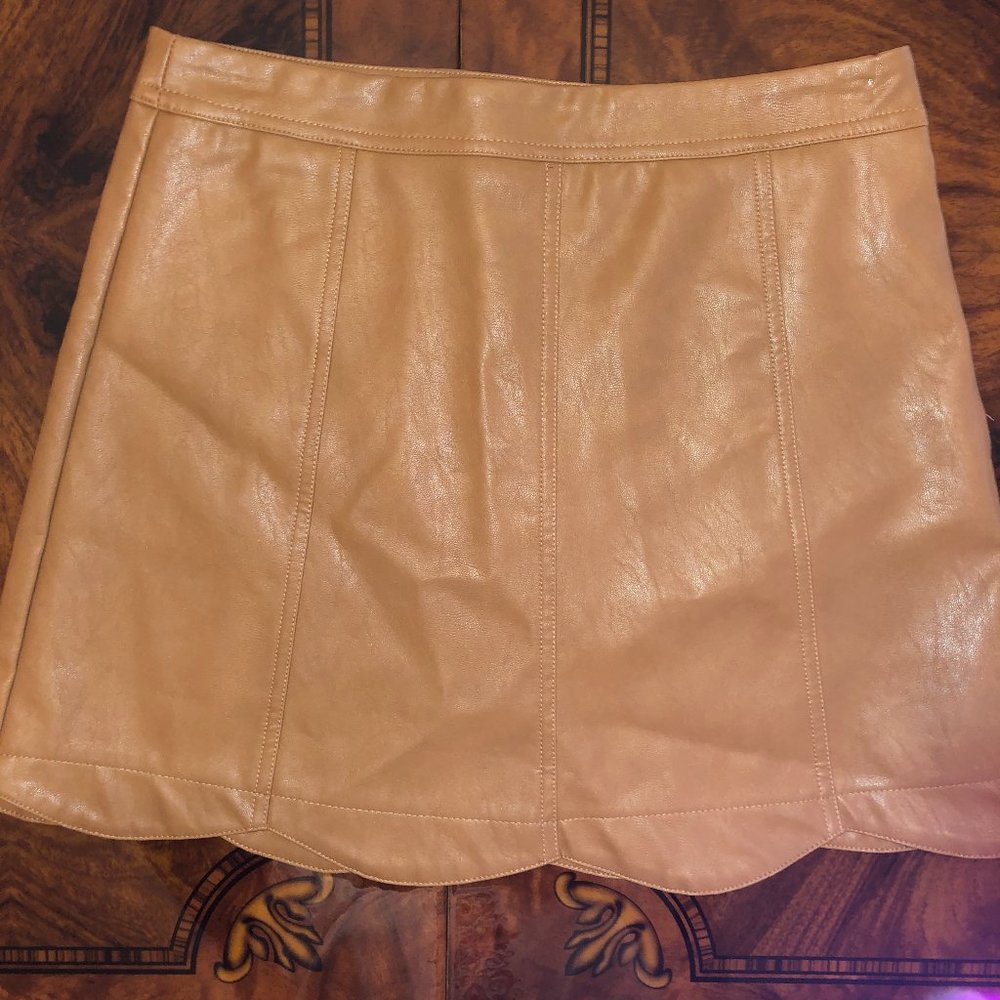NWT Peach Love Women's Vegan Leather Mini